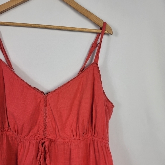 Torrid Size 4 Top - Picture 3 of 5